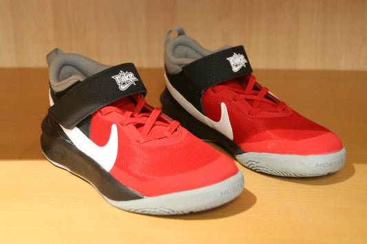 Schoen Nike