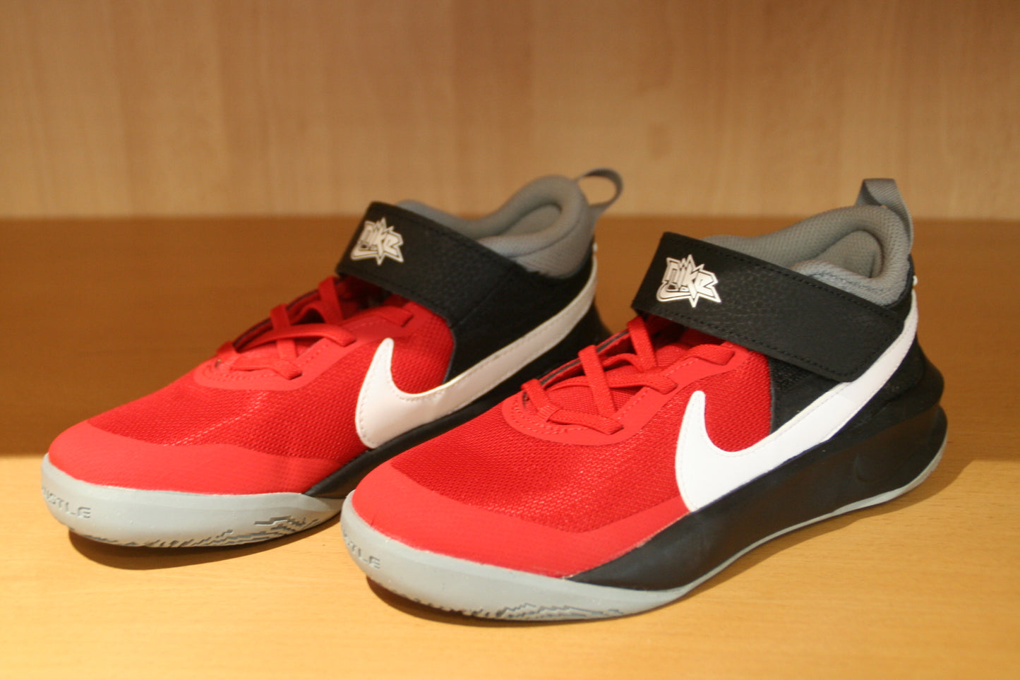 Schoen Nike